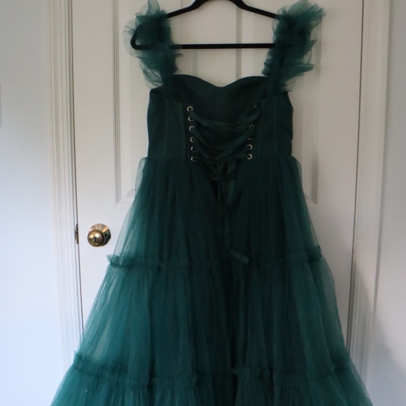 Ava Gowns Mia Dress (Forest Green, Size 2) - Picture 4 of 5